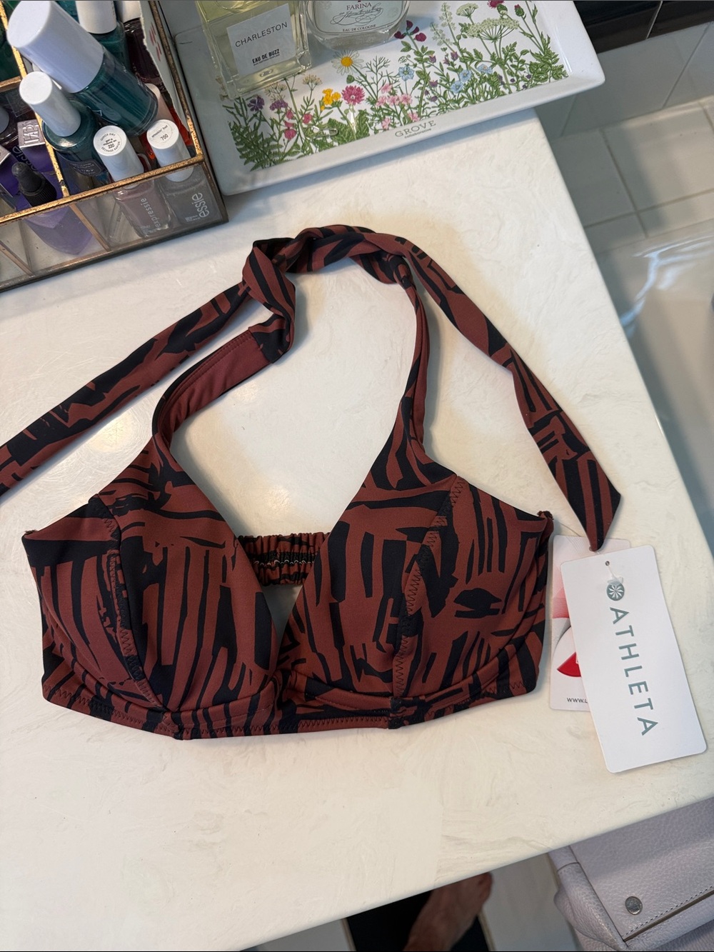NWT Athleta Sculpted Sienna Halter Bikini Top 32 B/C